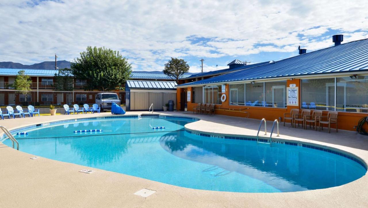 The Classic Desert Aire Hotel Alamogordo Exterior photo